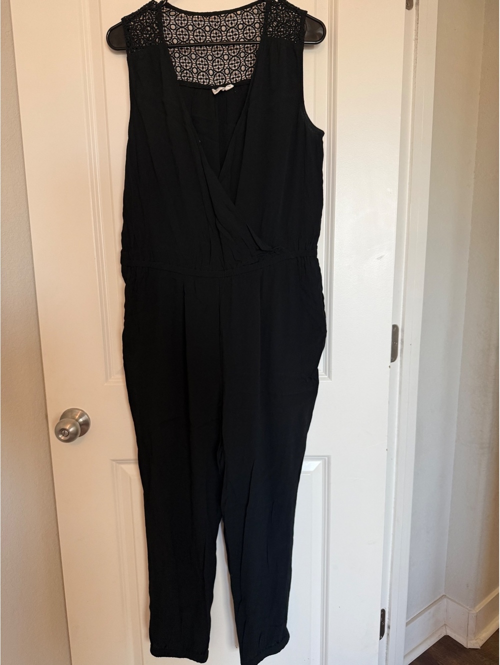 GAP Black Sleeveless Lace Back Jumpsuit with Cinched Waist, Size XL